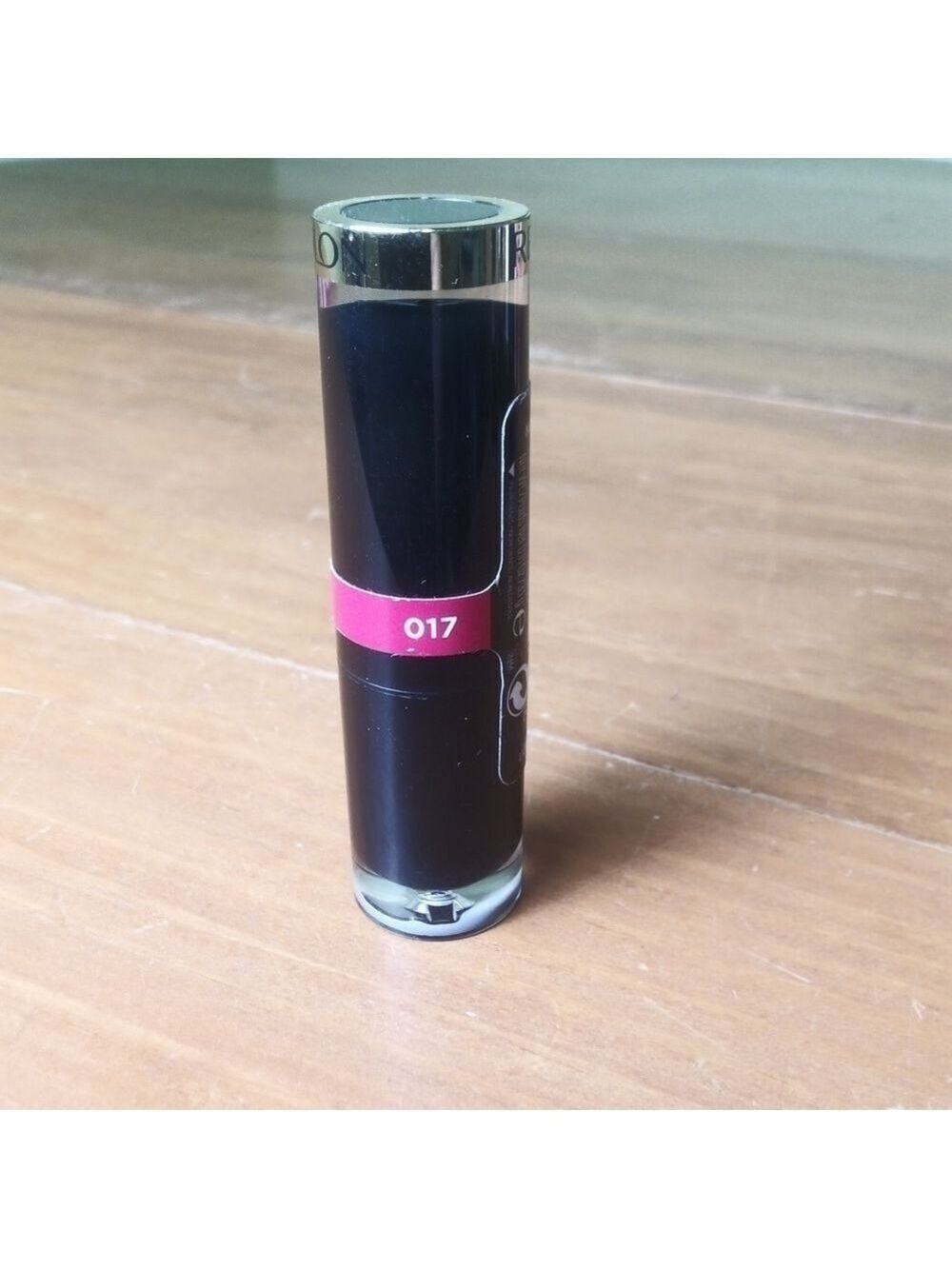 Revlon Super Lustrous Lipstick 017 Love Is On